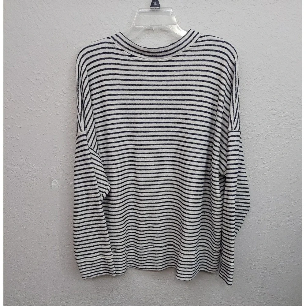 Aerie Sweater Women XL Blue White Striped Boxy Long Sleeve Rounded Neck Oversize - Picture 2 of 9